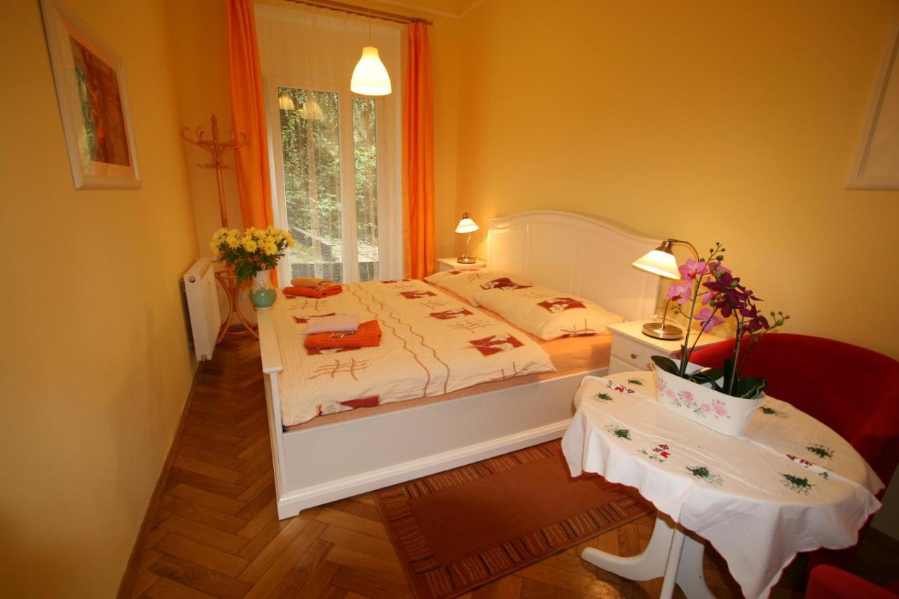 Apartment No. 12 Trziste 29 Karlovy Vary Esterno foto